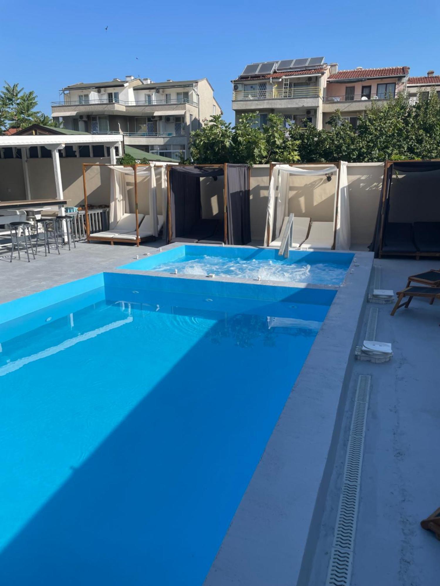 Family Hotel Malibu Черноморець Екстер'єр фото